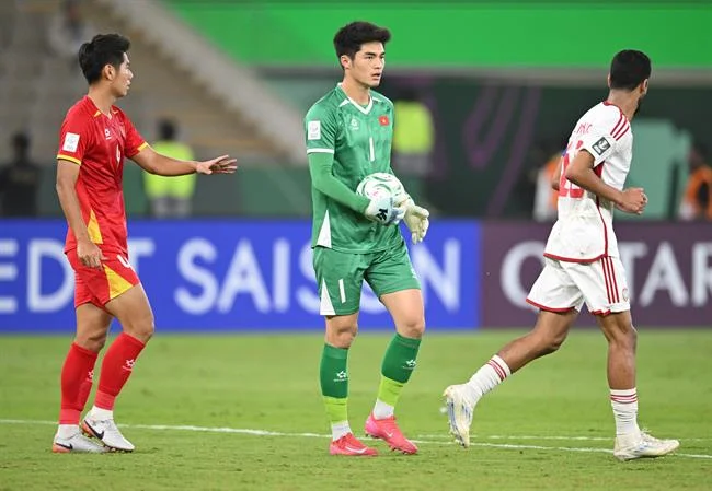 Trận đấu đá gà trực tiếp tại 7789bet game